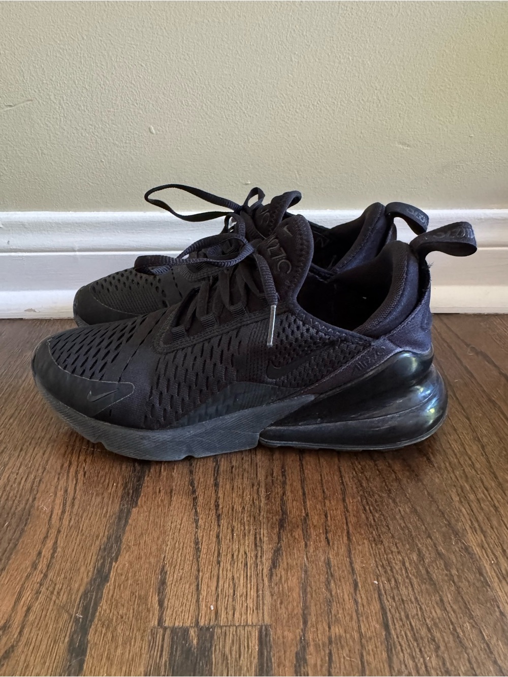 Nike Air Max 270